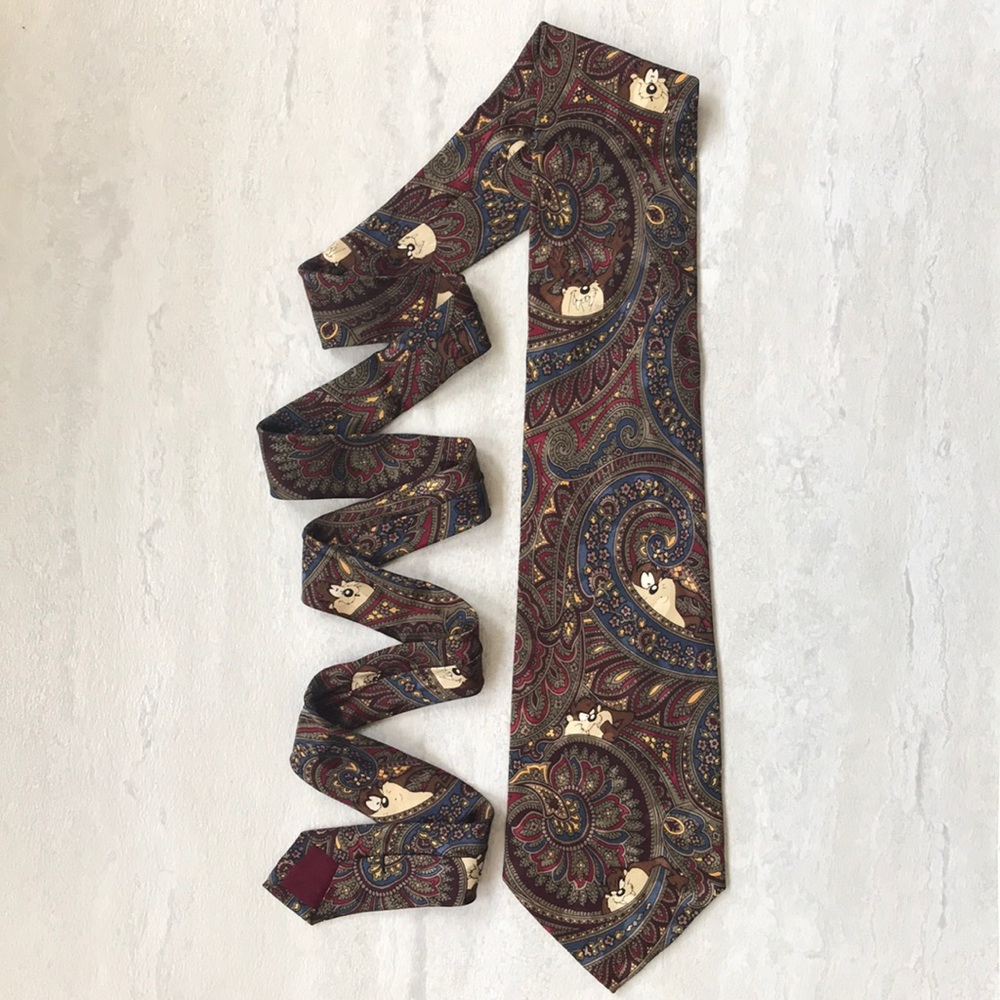 Looney Tunes Tasmanian Devil paisley necktie